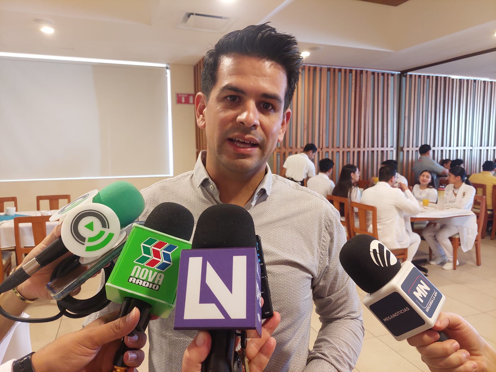 Reconoce UAS a estudiantes investigadores del verano científico ‘Programa Delfín 2023’