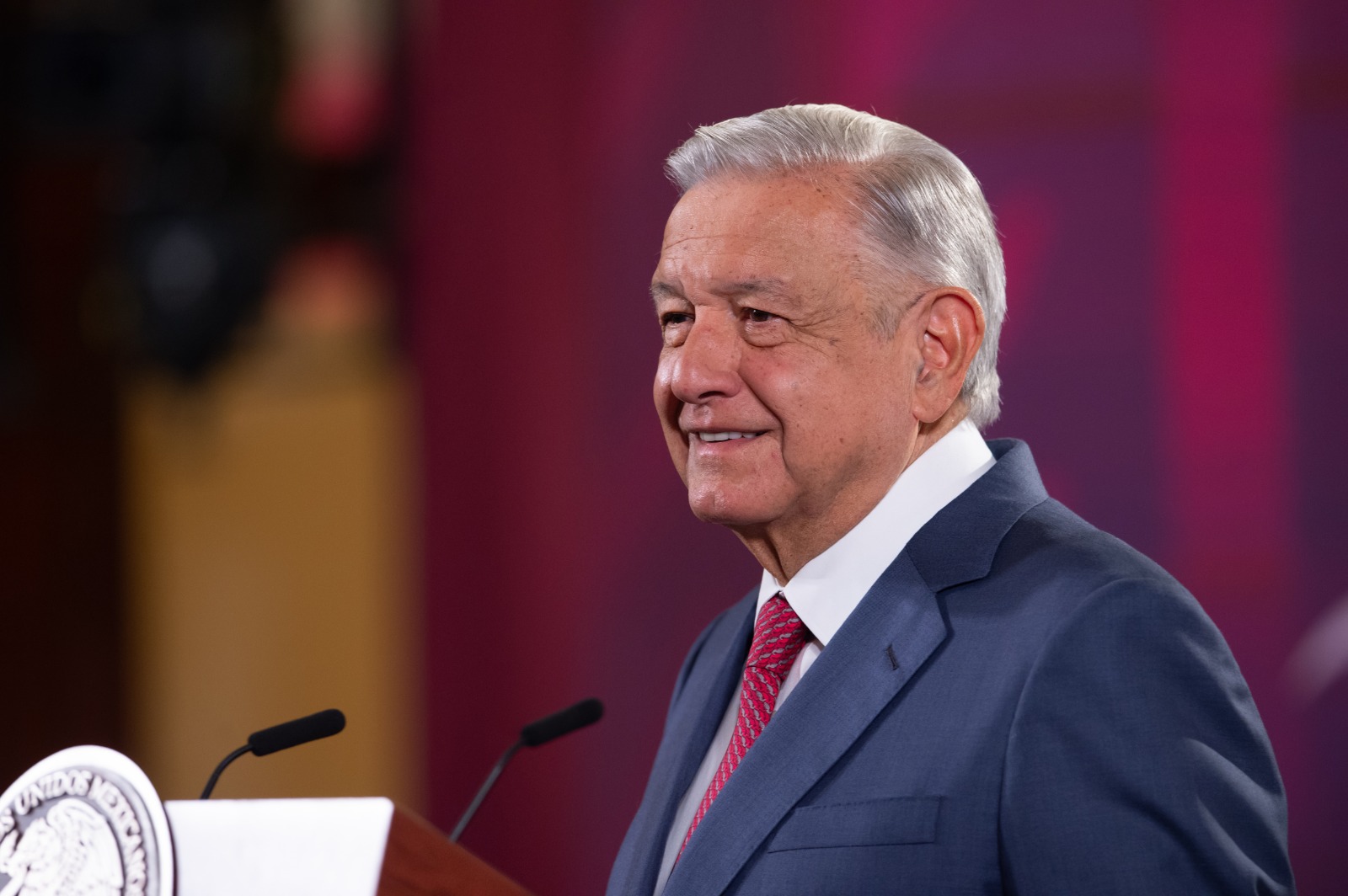 ‘No puedo opinar más’: AMLO por ultimátum de Ebrard y designaciones de ‘corcholatas’ en equipo de Sheinbaum