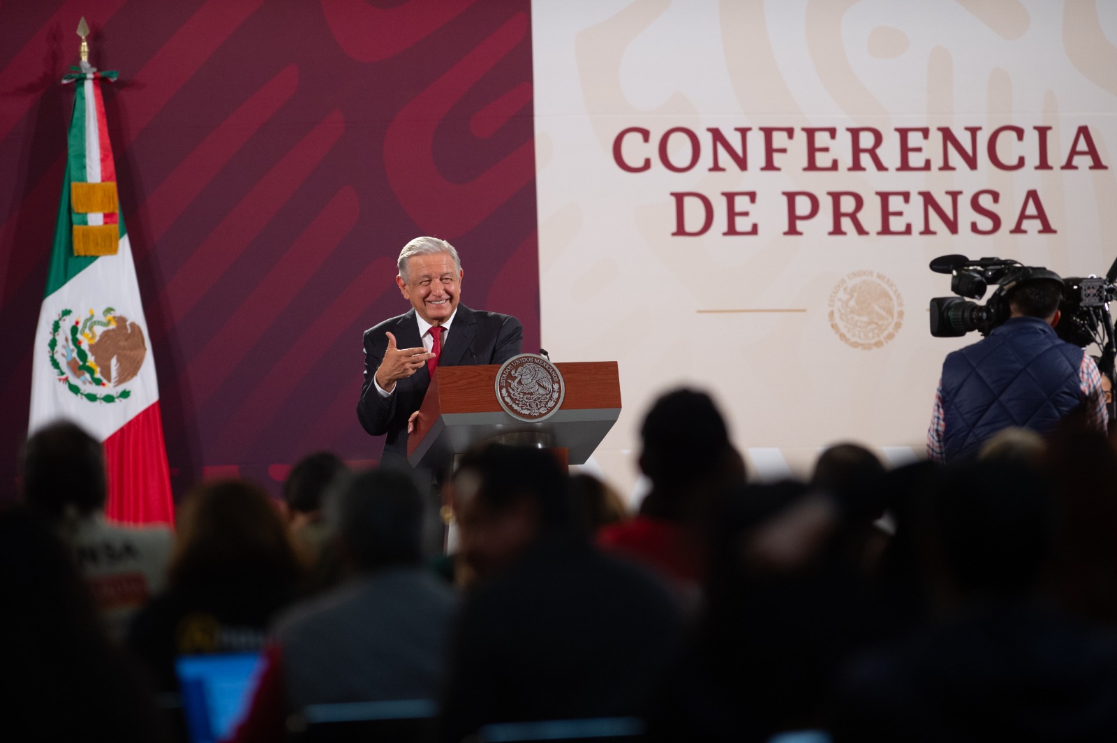 ‘Son mis hermanos’: López Obrador prevé reunión con las ‘corcholatas’ no ganadoras de la encuesta de Morena