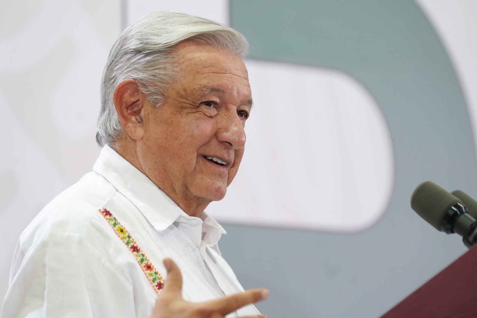 ‘Por el bien de todos, primero los pobres’, enfatiza López Obrador en su Quinto Informe de Gobierno