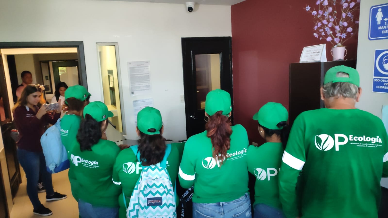 Castiga OP Ecología en Ahome a trabajadores sin goce de sueldo; afectados buscan al alcalde para que les ayude