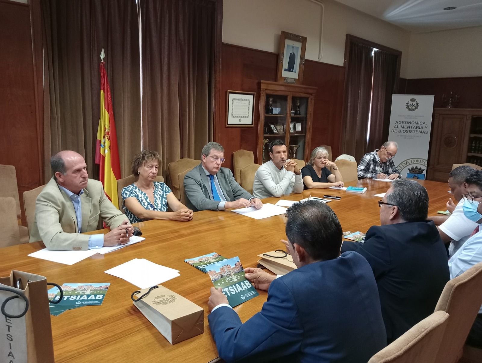 Concluye con éxito foro del Maíz No Transgénico en Europa; Sinaloa participa