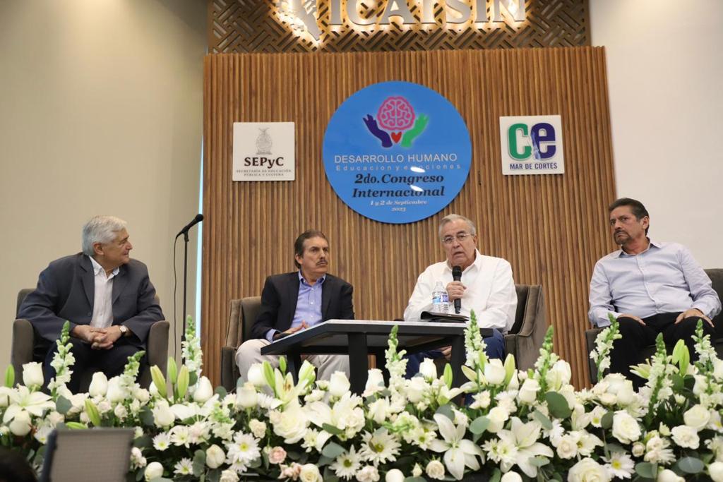 Nunca antes en la historia, un gobierno había sido tan proclive al desarrollo humano: Rocha