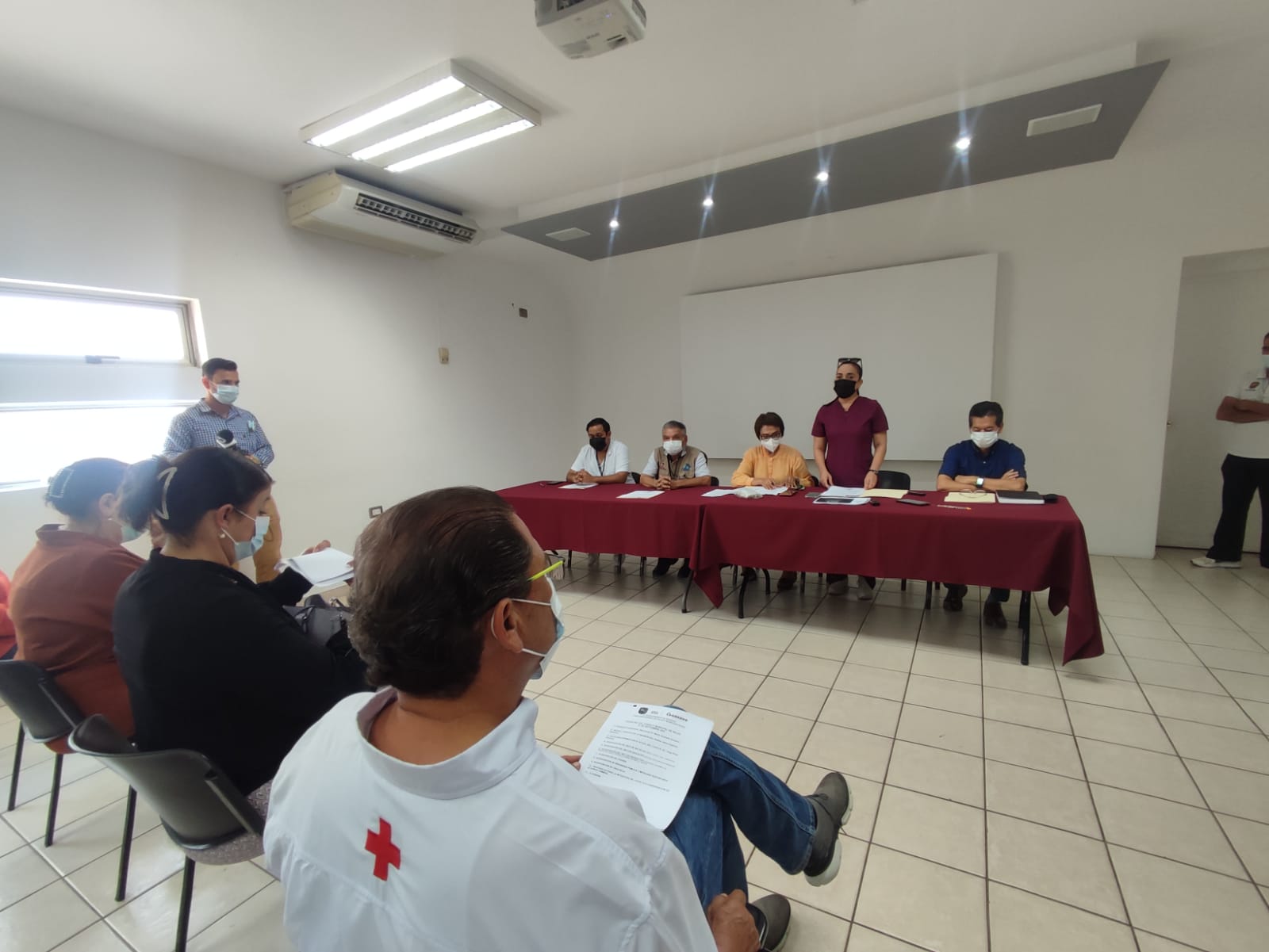 Por cuadro gripal alcalde de Guasave se aísla; presidenta del DIF encabeza consejo de salud Anti COVID-19