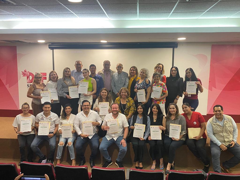 DIF Sinaloa y CRECE, brindan la conferencia Bases Neurocientificas de Mindfulness y Técnicas para la Depresión