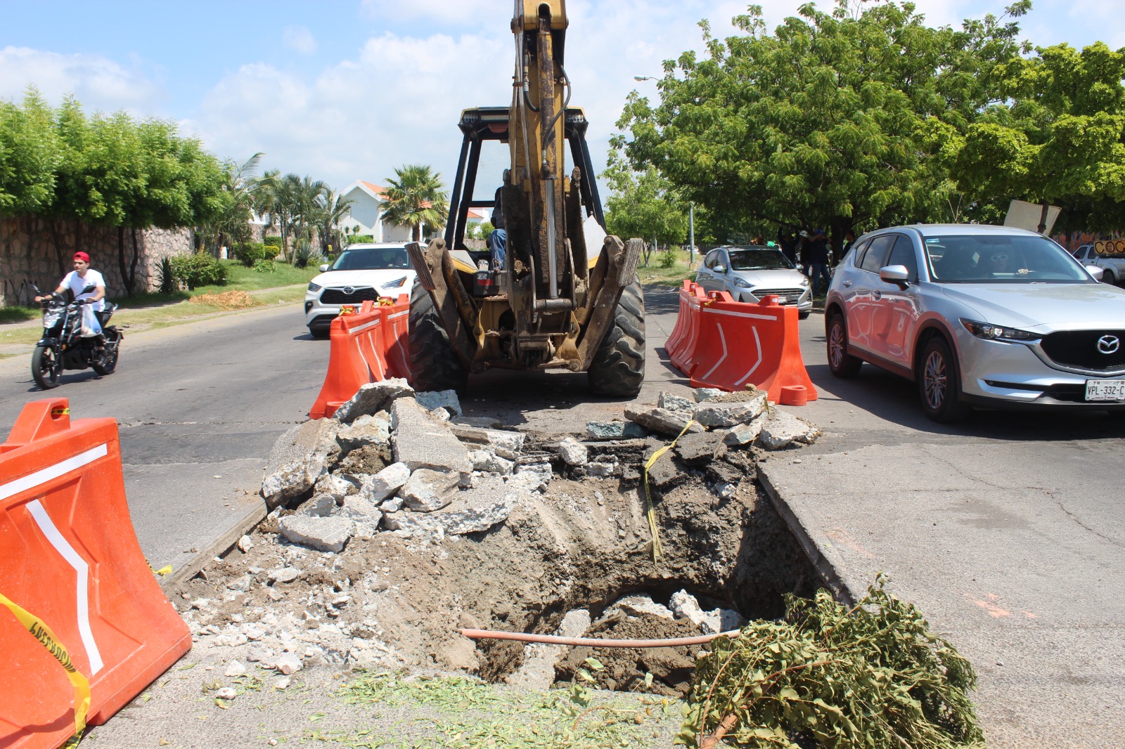 Desde este jueves y hasta el miércoles habrá cierre vial en la Bicentenario, por reparación de un colector, en Mazatlán