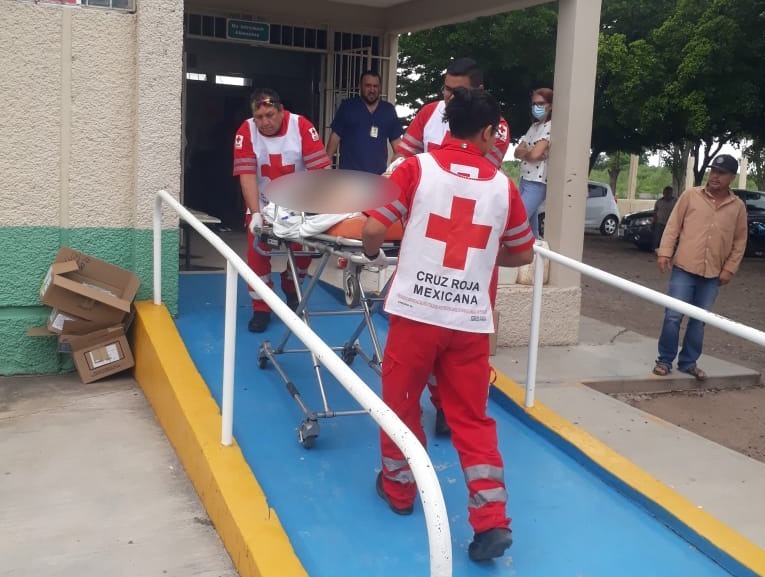 Dos hombres ingresan graves al Hospital General tras presunto consumo de fentanilo en Guasave