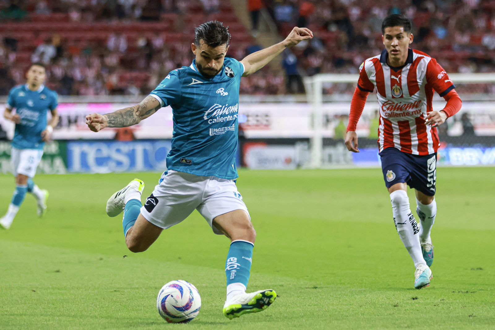 El Mazatlán FC derrota a domicilio a las Chivas en jornada 11 de la Liga MX