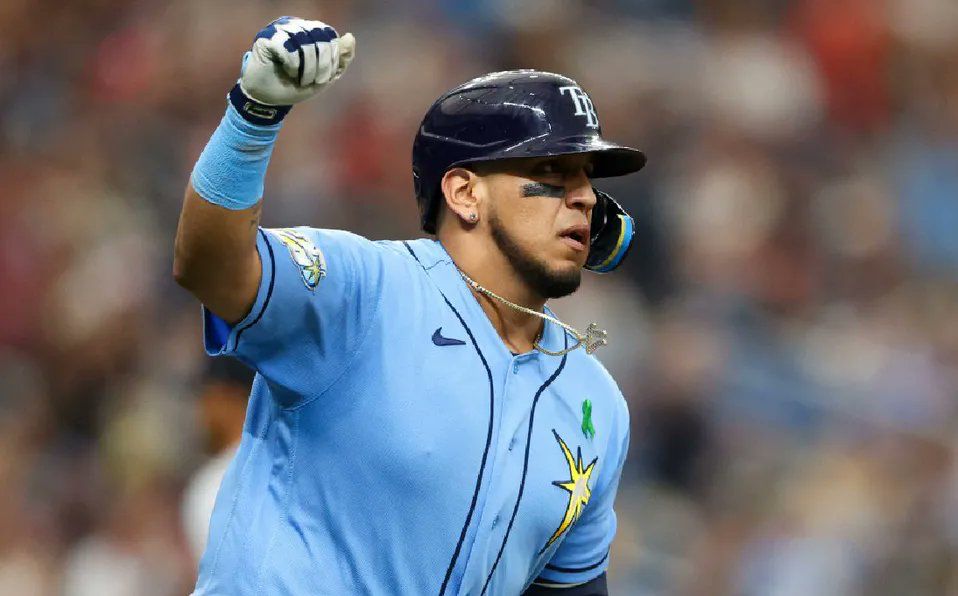 El sonorense Isaac Paredes conecta un histórico cuadrangular con los Rays de Tampa Bay