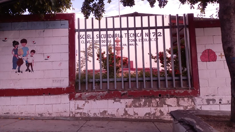 Nuestros hijos no están recibiendo la educación adecuada por falta de maestros en la ETI 72: Padres de familia