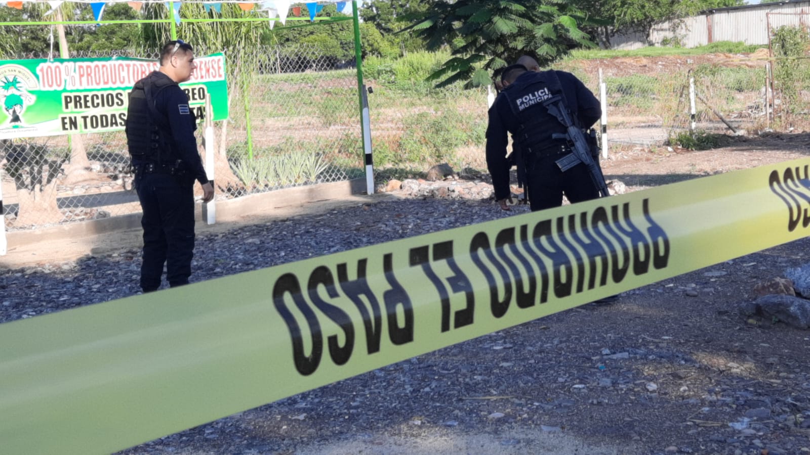 Asesinado a balazos y envuelto en una cobija localizan a un hombre al sur de Culiacán