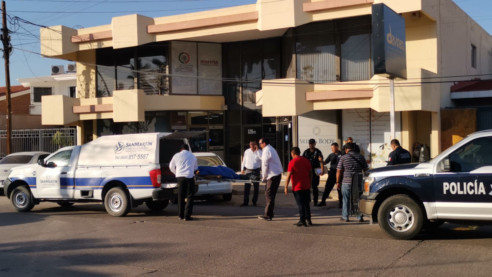 Hombre pierde la vida por presunto golpe de calor, en el centro de Los Mochis