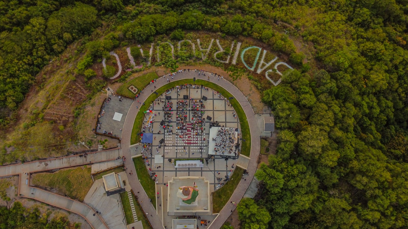 Inauguran el parque Mirador en Badiraguato, donde se encuentra escultura monumental de San Judas Tadeo
