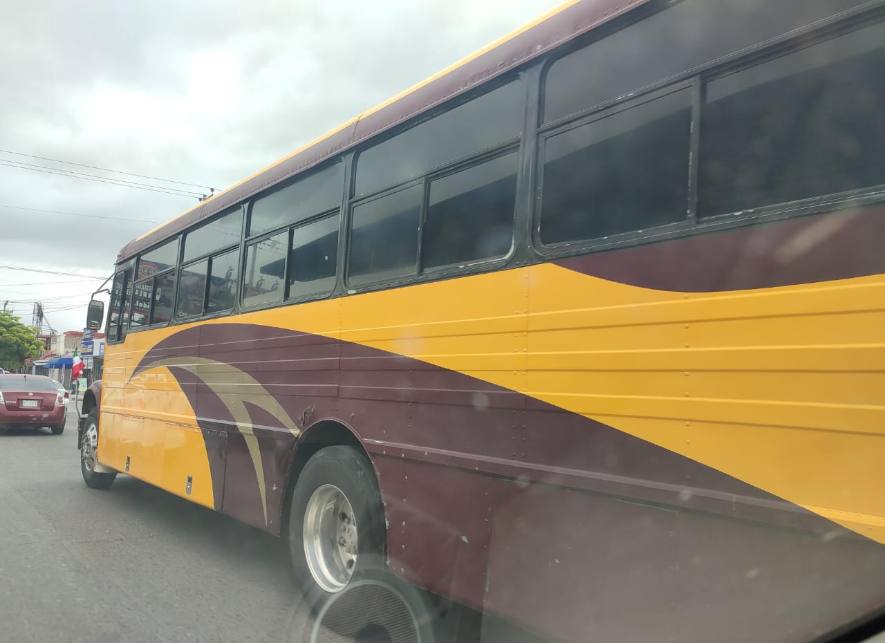 Infracciona Vialidad y Transportes a choferes que circulan sin tarjeta o permiso; suman 15