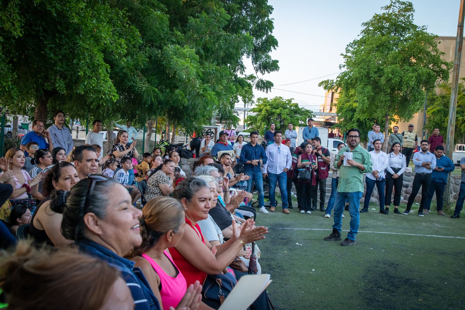 Juan de Dios Gámez anuncia rehabilitación total para Unidad Deportiva Barrancos