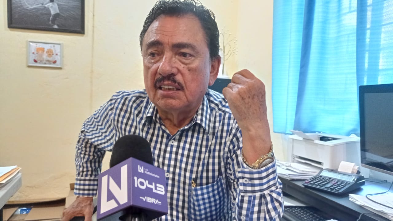 Pescadores defienden su área; el barco por ley no debe ubicarse en esa zona para sacar camarón: dirigente pesquero
