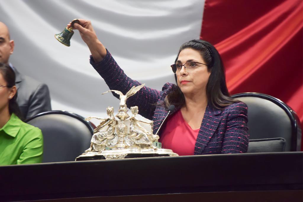 Marcela Guerra es elegida para presidir la Cámara de Diputados; en su mayoría, mujeres integran la Mesa Directiva