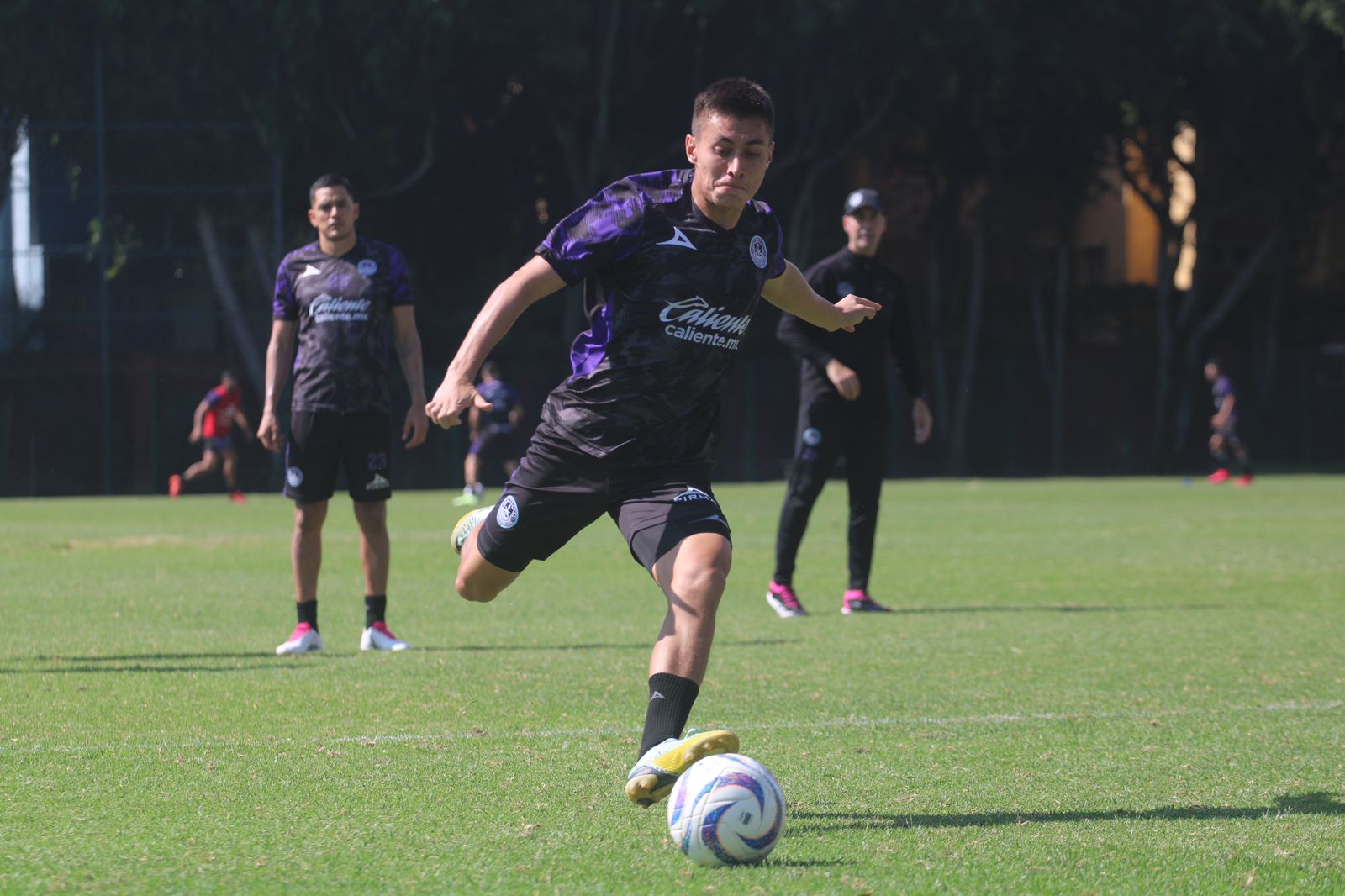 Mazatlán FC y Chivas de Guadalajara se enfrentan este martes en la jornada 11 de la Liga MX