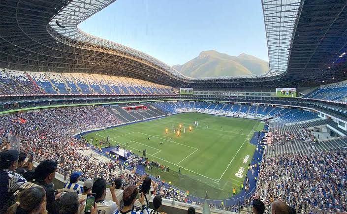 Reprograman jornada 10 entre Rayados y Santos por malas condiciones de la cancha del estadio BBVA
