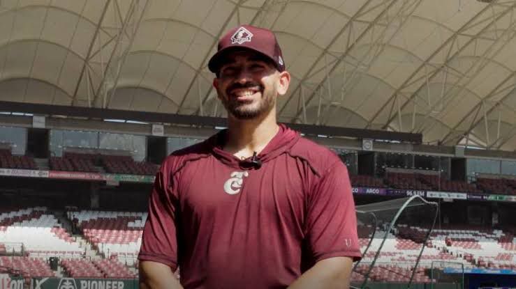 Roel Ramírez regresa con los Tomateros de Culiacán para la próxima temporada de la LMP