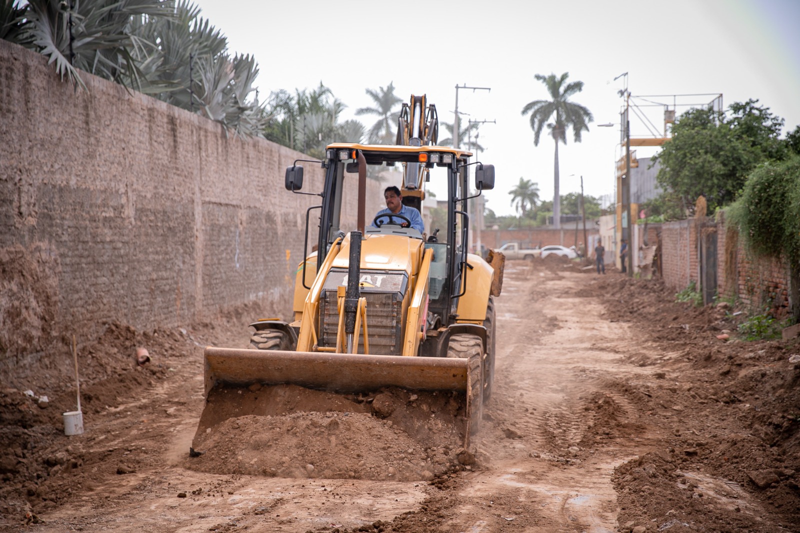 Invierten 8.4 mdp en pavimentación del Callejón Rubí; rehabilitan parque 18 de Marzo, en Guasave