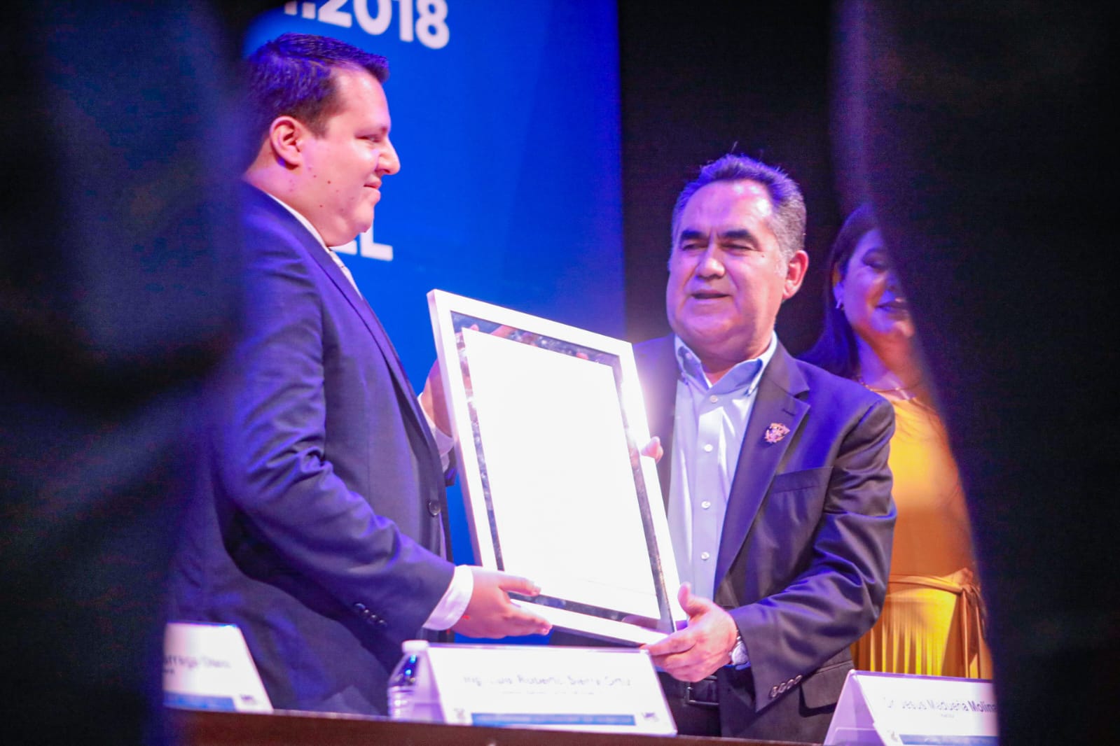 UAS recibe 363 certificaciones de sistema, gestión y calidad