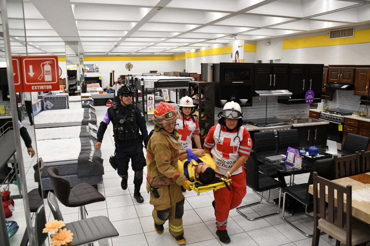 Realizan en Angostura simulacro de sismo en el marco del Día Nacional de Protección Civil