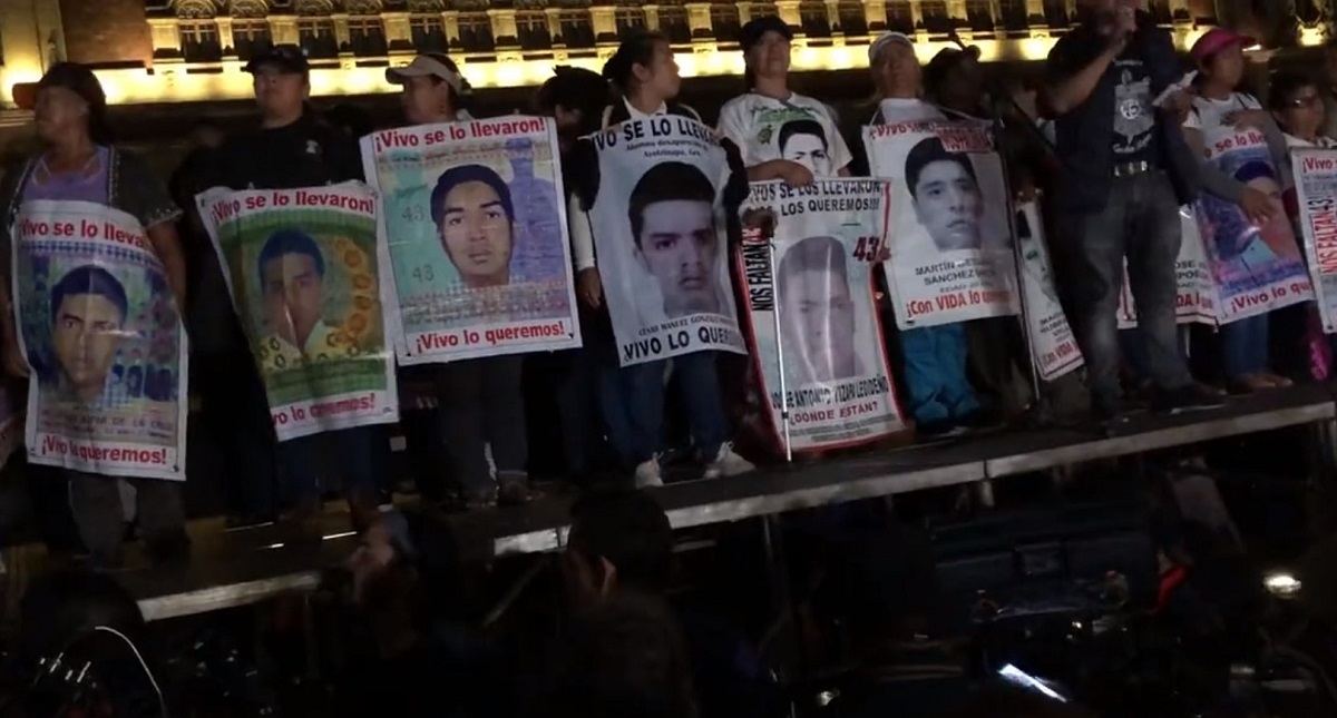 Ayotzinapa | Padres de los 43 normalistas acusan que Gobierno trata de dar ‘segunda verdad histórica’ al caso