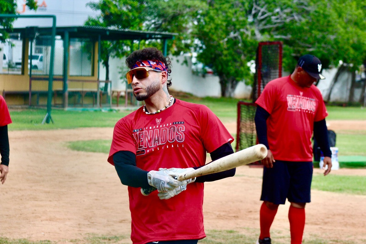 Ricky Álvarez ya entrena con los Venados de Mazatlán de cara a la próxima temporada de la LMP