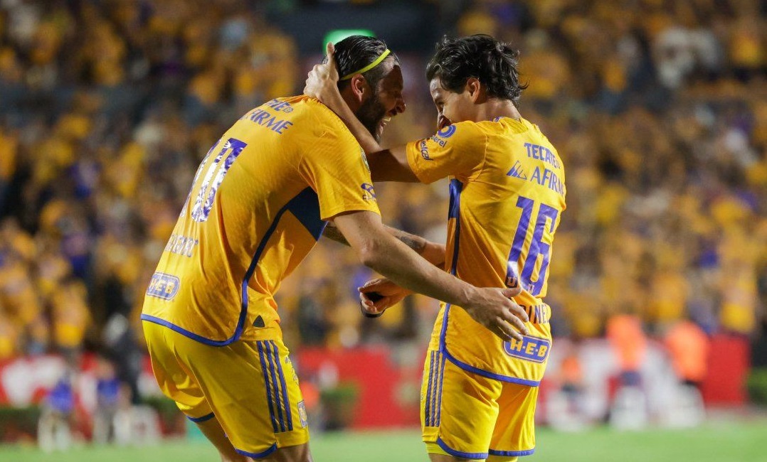 Tigres golea y se queda con el clásico regio en la Liga MX