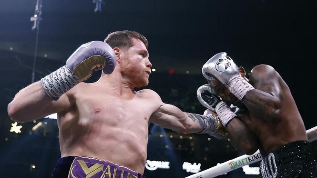 Saúl ‘Canelo’ Álvarez domina y logra su victoria 60 en su carrera