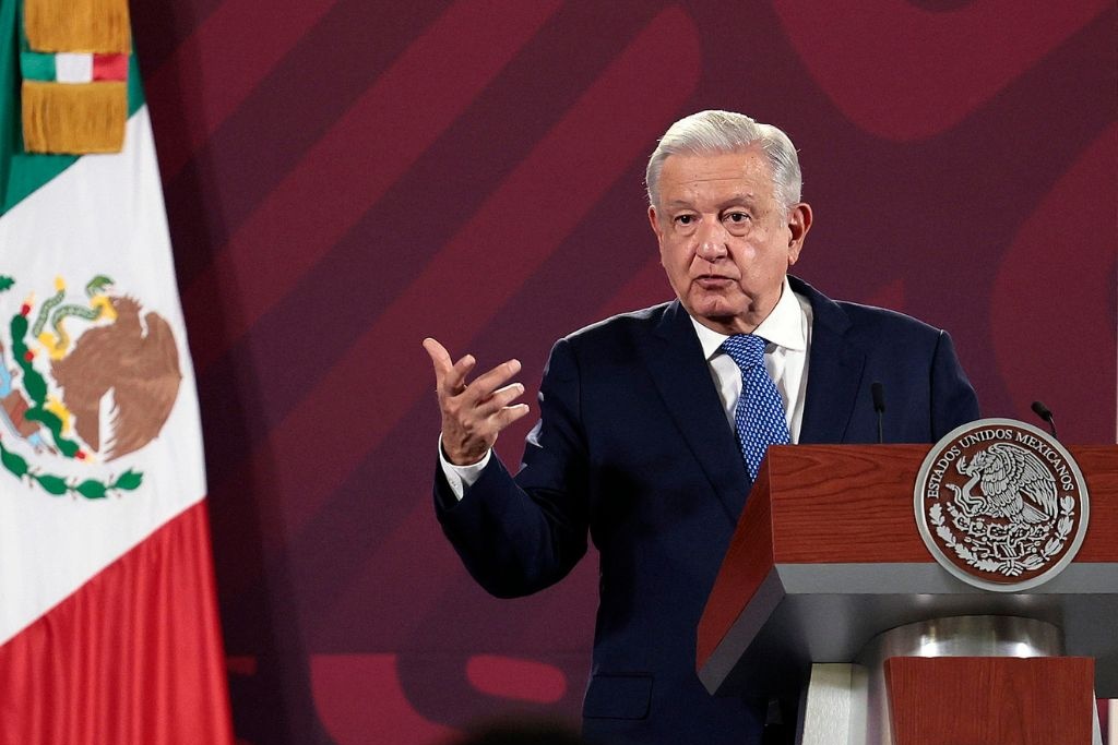 ‘Es un ofensivo y vergonzoso’: AMLO arremete contra trabajadores del Poder Judicial por defender fideicomisos
