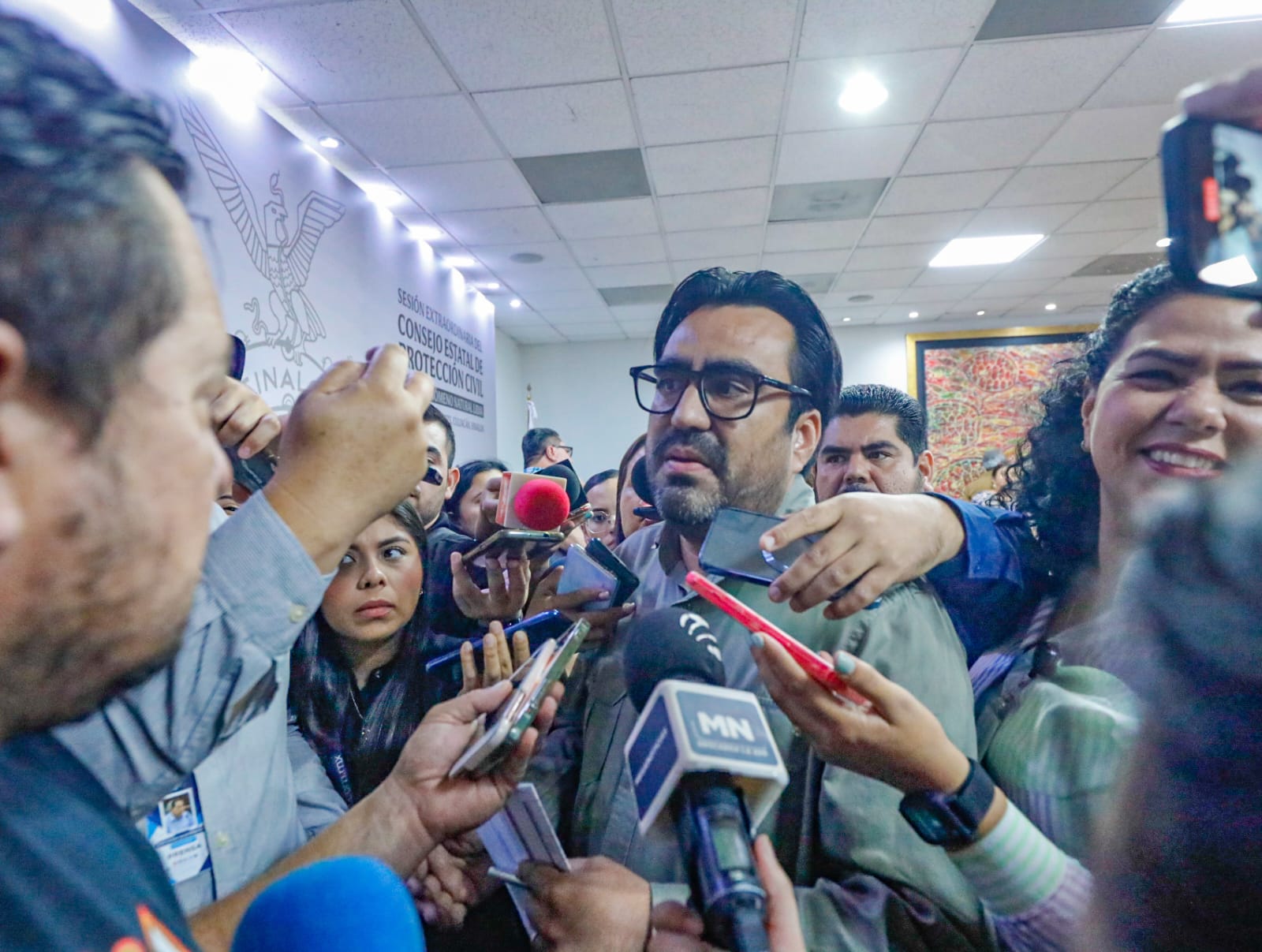 ‘Yo no conozco a la persona que me denuncia’: Alcalde de Culiacán tras mantas que acusan supuestos delitos sexuales