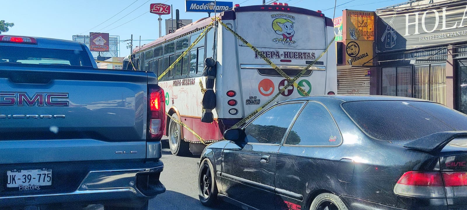 ¡Lo detuvieron! Sacan de circulación camión Prepa-Huertas por hacer apología del delito