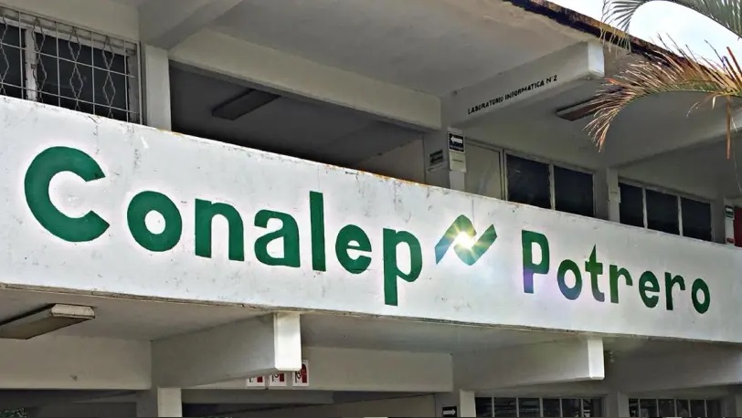 Estudiantes de Conalep en Veracruz, resultan intoxicados al consumir brownies con mariguana