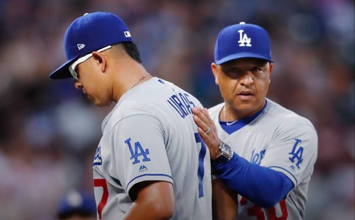 Dave Roberts confirma que Julio Urias ya no volverá con Dodgers este 2023