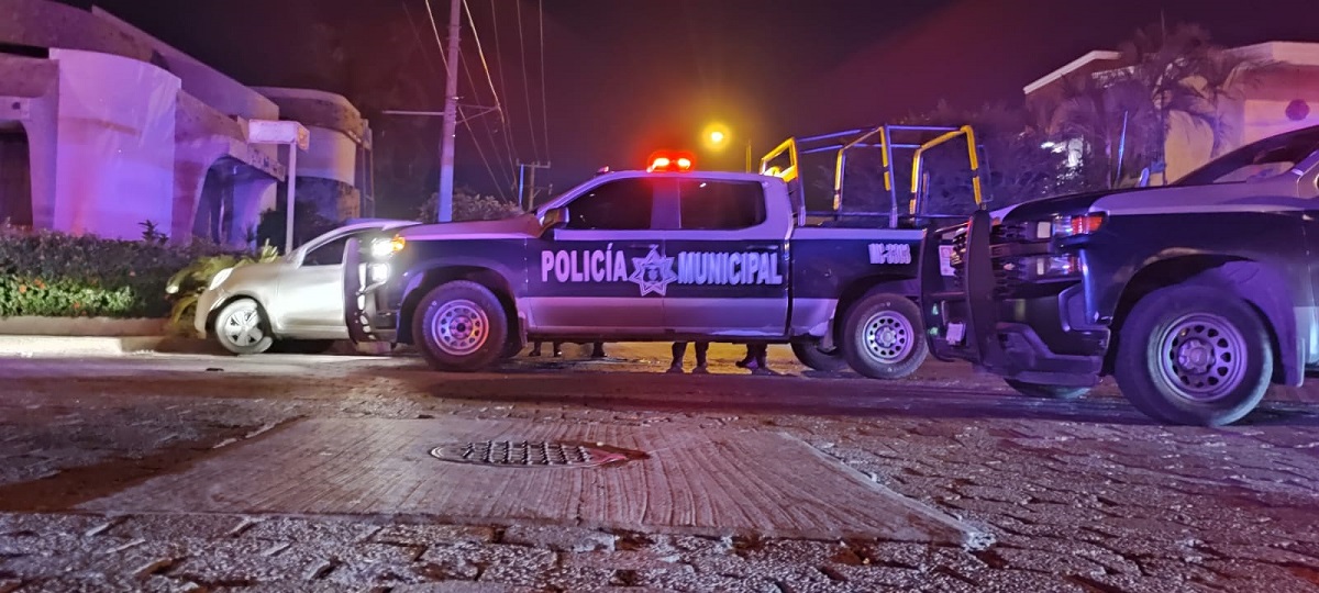 ¡Fue su exesposa! Detienen a saqueadores de residencia de El Cid, Mazatlán. Se llevaron dinero y muebles por 6.5 mdp