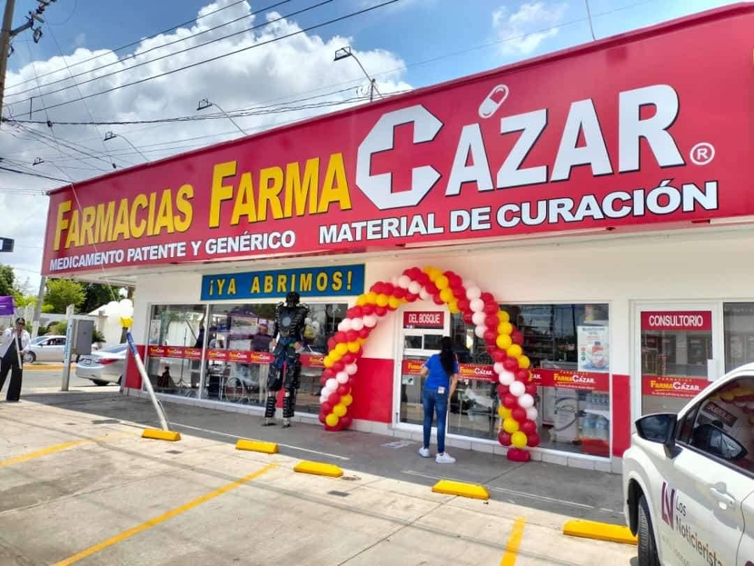 Sin ganarle un peso; Farmacázar anuncia ‘Membresía Rosa’ para ayudar a mujeres con cáncer de mama