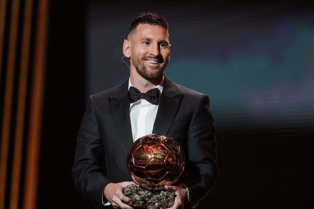 Lionel Messi gana su octavo Balón de Oro en París