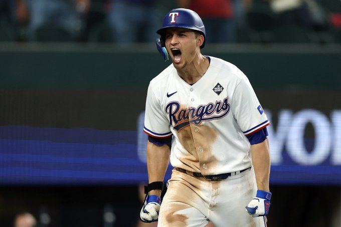 Los Rangers de Texas dejan en el terreno a los Dbacks y pegan primero en la Serie Mundial 2023