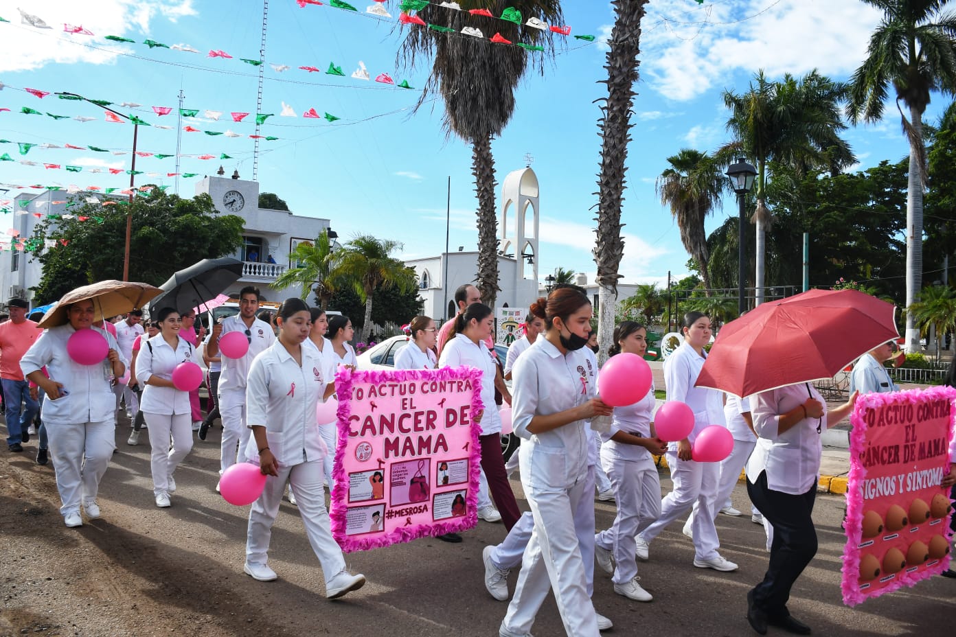 Marchan en Angostura a favor de la prevención del cáncer de mama