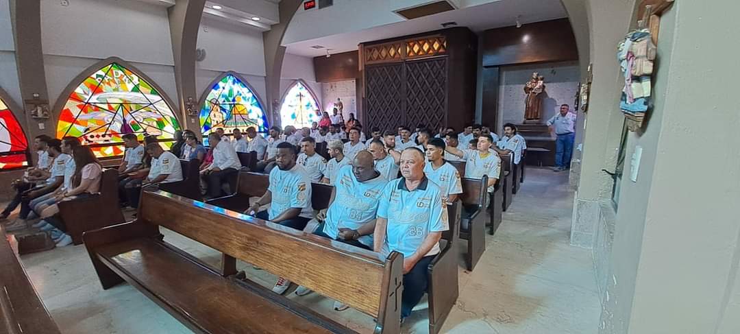 Misa, desfile, firma de autógrafos y música en vivo.. Así cierran su pretemporada los Cañeros de Los Mochis