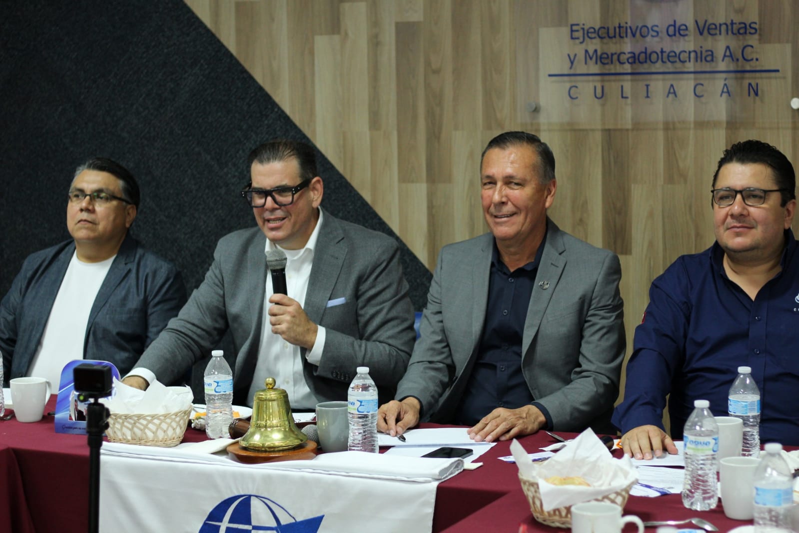 Debemos abrazar las nuevas tecnologías para crear una experiencia inolvidable de venta: Roque Mascareño