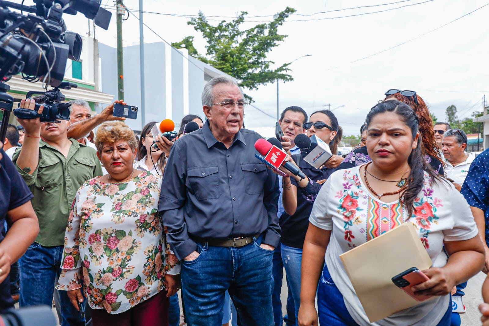 En vísperas electorales no le quiero echar flores a nadie: Gobernador