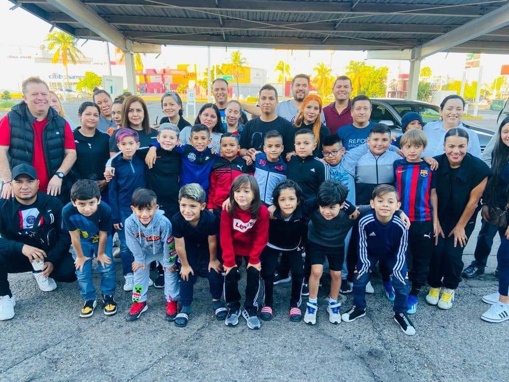 Sinaloa vuela a Mérida con apoyo de la AFOESAC para el Nacional de futbol categoría Pandas