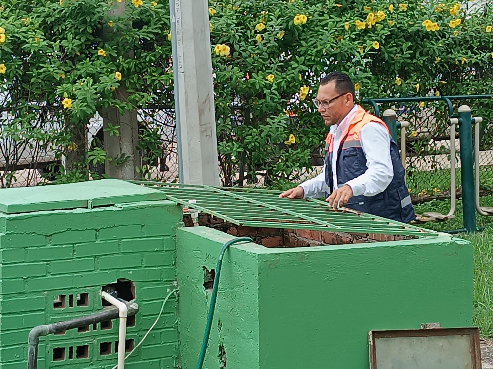 Supervisa Coepriss refugios temporales y sus condiciones ante posibles evacuaciones en el sur de Sinaloa