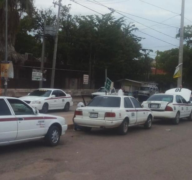 Taxistas de Costa Rica piden que se respete acuerdo de sitio; ingresaron 3 unidades de manera irregular
