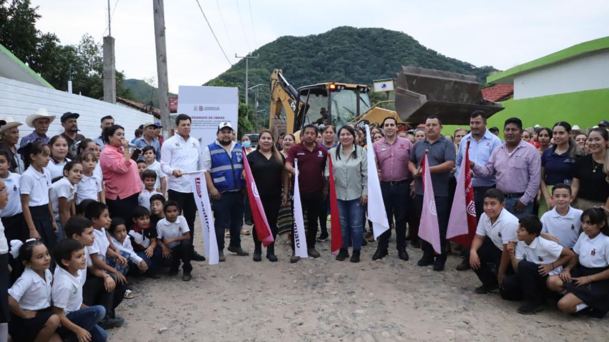 ¡Más obras para Badiraguato! Autoridades municipales dan banderazo de inicio en sindicatura de Otatillos