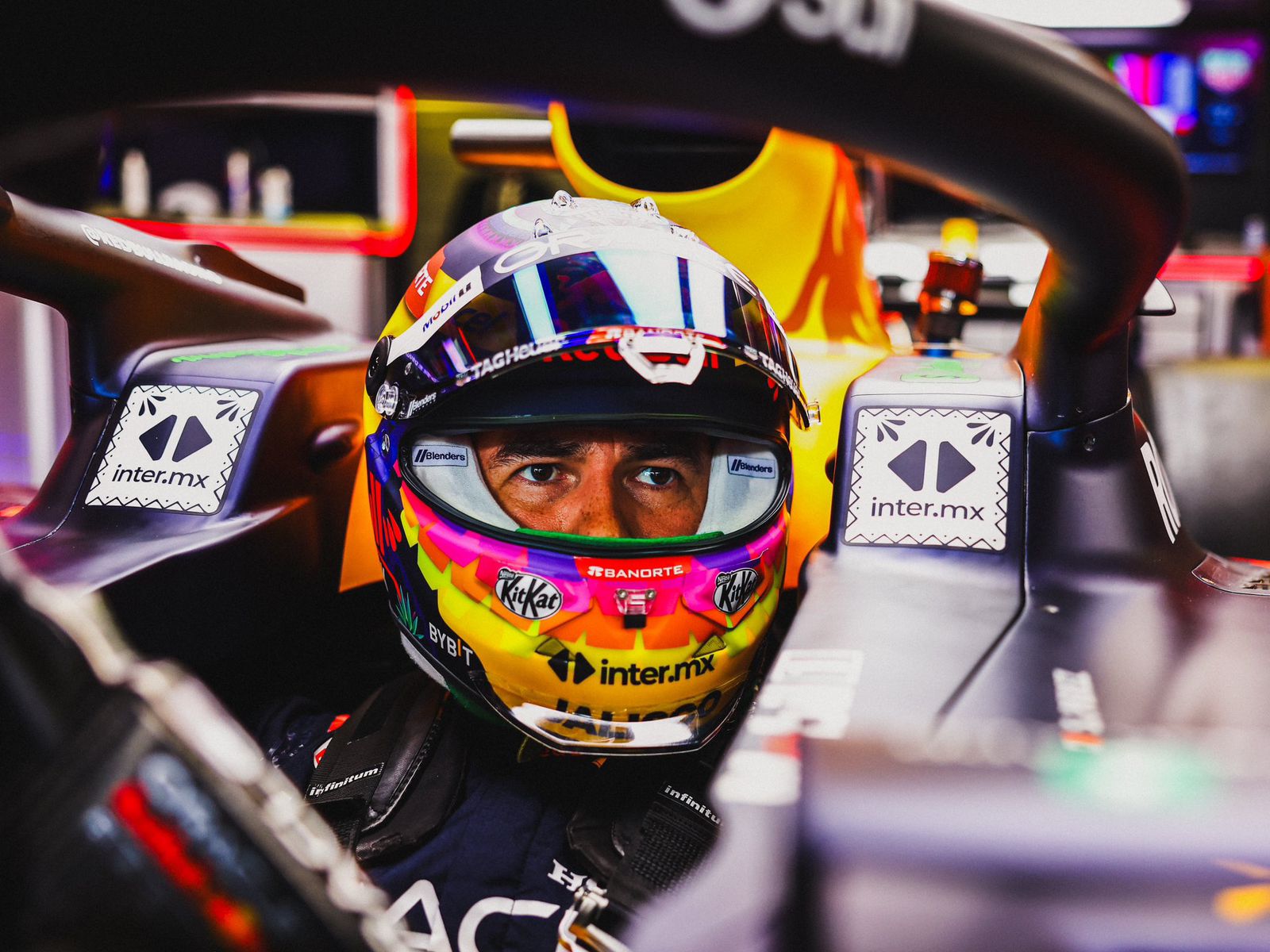 Max Verstappen domina las practicas libres en el Gran Premio de México; Checo concluye en el top 5