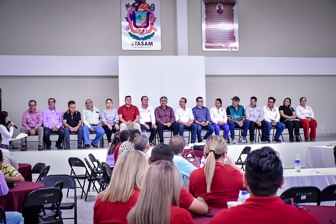 Sindicatos de Sinaloa se reúnen en Mazatlán para establecer mesas de trabajo